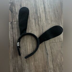 Oswald the lucky rabbit ears